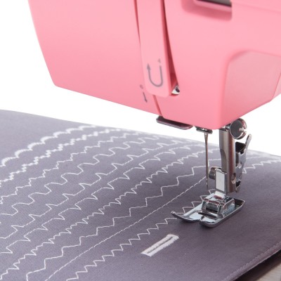 Singer_Heavy-Duty-Pink-10